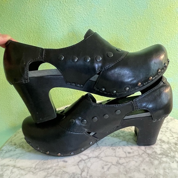 Dansko Ryder Riveted Clogs - Picture 10 of 11